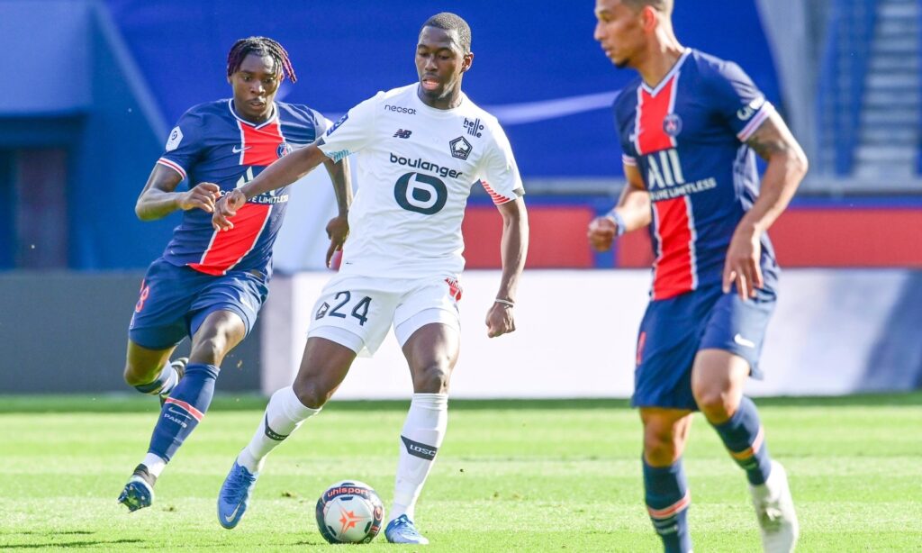 แทงบอล ให้เข้า